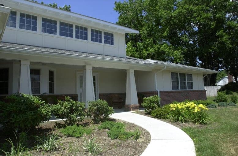 d2264744-ml-cottage-photos-andrea-kane-067-min