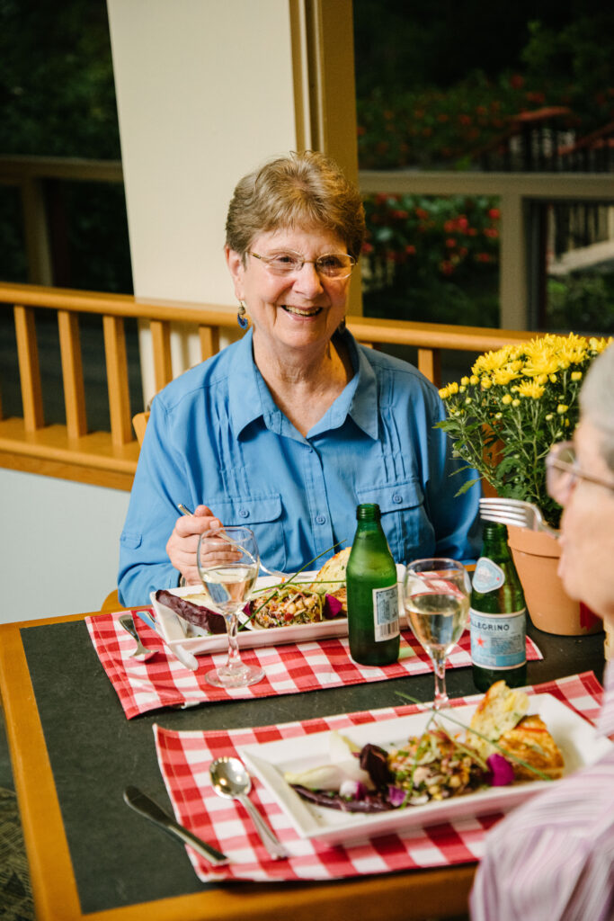 d6690c64-meadow_lakes-378-683x1024